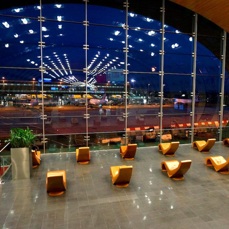 Paris, France, Charles De Gaulle International Airport.  Canapes In The Airport Waiting Room.  A Sounding Platform With Panoramic Glazing