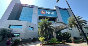 Bajaj Auto, HDFC Life Insurance, Maruti Suzuki, SBI Life Insurance, JSW Holdings, Cipla