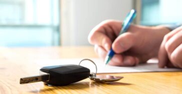 How to change car insurance in 5 easy steps (April 2023)