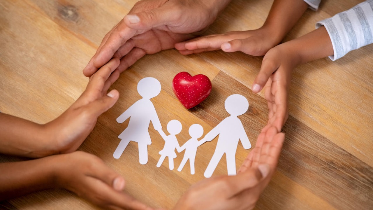 Things to keep in mind when buying a life insurance policy after 40